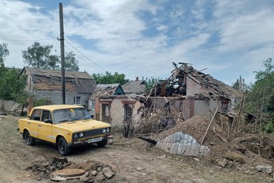 Окупанти обстріляли Слов'янськ: поранені двоє людей Окупанти обстріляли Слов'янськ: поранені двоє людей