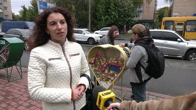 "Ворогам — кришка": як учні ліцею Рівненщини збирають кришки на допомогу ЗСУ "Ворогам — кришка": як учні ліцею Рівненщини збирають кришки на допомогу ЗСУ