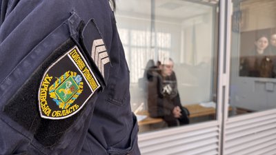 22-річній харків'янці, яку підозрюють у продажі двомісячної доньки, обирали запобіжний захід 0 22-річній харків'янці, яку підозрюють у продажі двомісячної доньки, обирали запобіжний захід 0