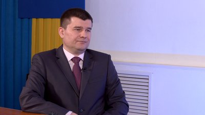Купити золото чи валюту: куди вкласти гроші під час війни Купити золото чи валюту: куди вкласти гроші під час війни
