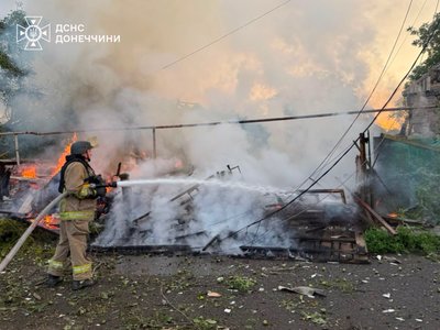 "Спали у власному будинку". Двоє людей загинули через авіаудар РФ по Краматорську "Спали у власному будинку". Двоє людей загинули через авіаудар РФ по Краматорську
