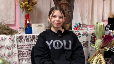 "Іграшки-обереги є екологічно чистими": як на Чернігівщині створюють ляльок з різнотрав’я "Іграшки-обереги є екологічно чистими": як на Чернігівщині створюють ляльок з різнотрав’я