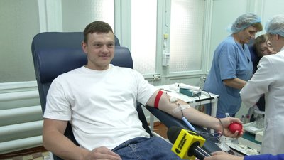 "Потреба зросла в рази": у Рівному організували групову донацію крові