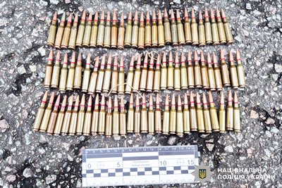Понад півтисячі патронів та наркотики виявили у жителя Рівненщини Понад півтисячі патронів та наркотики виявили у жителя Рівненщини