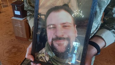 Військовий Сергій Новіков з Хмельницького Військовий Сергій Новіков з Хмельницького