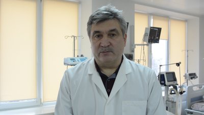 Тригодинна операція на відкритому серці: житомирські лікарі показали, як рятують пацієнтів з інфарктом Тригодинна операція на відкритому серці: житомирські лікарі показали, як рятують пацієнтів з інфарктом