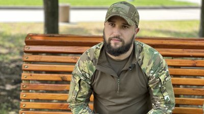 Військовослужбовець 56 ОМПБр "Сюрприз" Донецька область Військовослужбовець 56 ОМПБр "Сюрприз" Донецька область