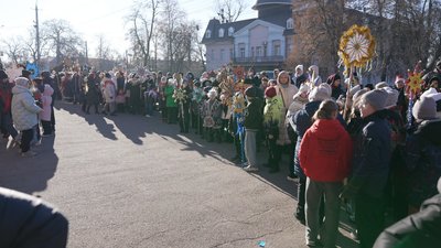 "Різдвяна зірка": понад 400 людей доєдналися до різдвяної ходи на Вінниччині "Різдвяна зірка": понад 400 людей доєдналися до різдвяної ходи на Вінниччині