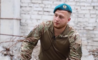 "На гарячому коридорі на моїх очах загинуло 4 чоловіки": інтерв'ю з морпіхом, який обороняв Маріуполь та пережив полон "На гарячому коридорі на моїх очах загинуло 4 чоловіки": інтерв'ю з морпіхом, який обороняв Маріуполь та пережив полон