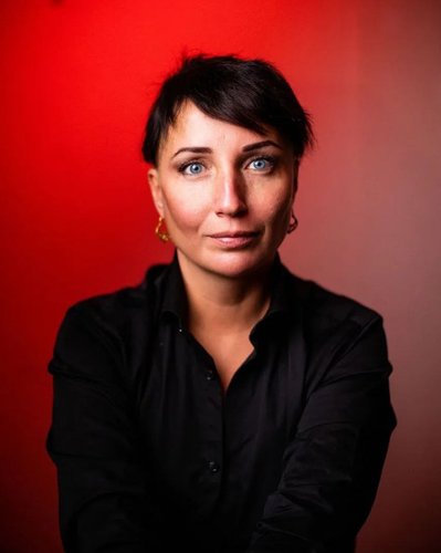 Людина складається з того, що віддає: Катерина Калитко про єдність, любов та біль війни Людина складається з того, що віддає: Катерина Калитко про єдність, любов та біль війни