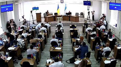 Земля під Школу розвитку дитини: у Рівному депутати передали ділянку парафії УГКЦ Земля під Школу розвитку дитини: у Рівному депутати передали ділянку парафії УГКЦ