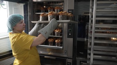 випікають паски