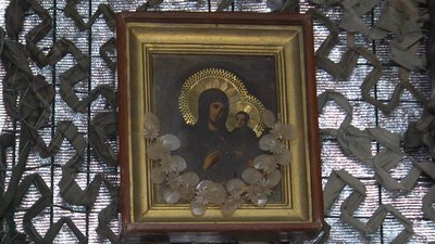 Врятували військовослужбовці: у Гарнізонному храмі можна побачити ікони з Бахмута Врятували військовослужбовці: у Гарнізонному храмі можна побачити ікони з Бахмута