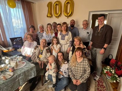 сто років, день народження сто років, день народження
