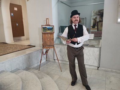 "Ідея "селфі дня" дуже цікава": у Полтаві шість музеїв долучились до акції "Музейне селфі" "Ідея "селфі дня" дуже цікава": у Полтаві шість музеїв долучились до акції "Музейне селфі"