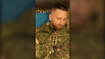 “Під Покровськом наш ешелон накрили 11 ракет, як вижив – я не знаю…”: історія військового Вадима Єременка з Конотопа “Під Покровськом наш ешелон накрили 11 ракет, як вижив – я не знаю…”: історія військового Вадима Єременка з Конотопа
