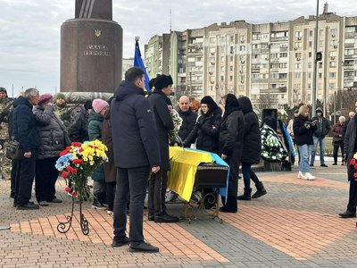На Одещині попрощались з 46-річним військовим На Одещині попрощались з 46-річним військовим