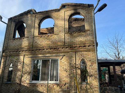 У Бучанській громаді пошкоджені понад 500 приватних будинків через вторгнення РФ У Бучанській громаді пошкоджені понад 500 приватних будинків через вторгнення РФ