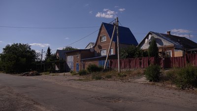 94 загиблих, 700 поранених та понад 7,5 тисяч пошкоджених будівель. Як живе Нікополь під обстрілами 94 загиблих, 700 поранених та понад 7,5 тисяч пошкоджених будівель. Як живе Нікополь під обстрілами
