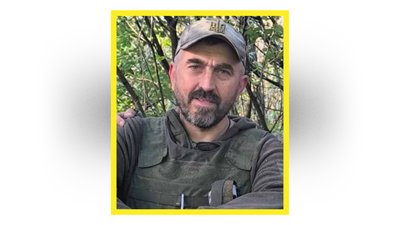Поховали чотирьох захисників з Чернігівщини — Василя Григораша, Павла Ковбасюка, Дмитра Савченка та Ігоря Федорця Поховали чотирьох захисників з Чернігівщини — Василя Григораша, Павла Ковбасюка, Дмитра Савченка та Ігоря Федорця