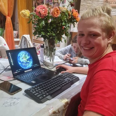 "З дитинства хотіла дарувати тепло дітям". Родина на Дніпропетровщині виховує 10 дітей "З дитинства хотіла дарувати тепло дітям". Родина на Дніпропетровщині виховує 10 дітей