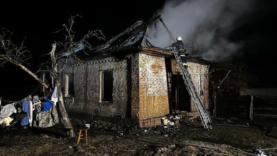 На Чернігівщині сталося дві смертельні пожежі На Чернігівщині сталося дві смертельні пожежі