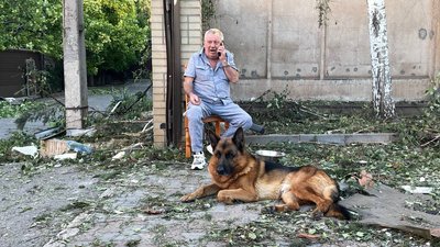 Війська РФ обстріляли Кривий Ріг: що відбувається на місці атаки Війська РФ обстріляли Кривий Ріг: що відбувається на місці атаки