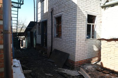 "Погоріло все": у Сумах після атаки безпілотника згорів будинок та пошкоджено ще десять осель "Погоріло все": у Сумах після атаки безпілотника згорів будинок та пошкоджено ще десять осель