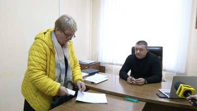 Жительці Житомирщини, яка має інвалідність, допомогли зібрати документи для отримання спадщини Жительці Житомирщини, яка має інвалідність, допомогли зібрати документи для отримання спадщини