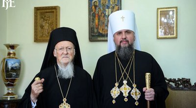 ПЦУ та УПЦ — хто незалежний: інтервʼю з релігієзнавцем з Чернівців Бродецьким ПЦУ та УПЦ — хто незалежний: інтервʼю з релігієзнавцем з Чернівців Бродецьким