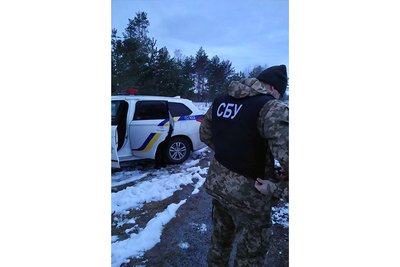 На Житомирщині СБУ проводить безпекові заходи на об'єктах УПЦ московського патріархату На Житомирщині СБУ проводить безпекові заходи на об'єктах УПЦ московського патріархату