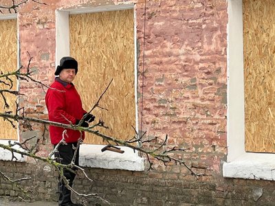 "Провалюється все": як зимують мешканці будинків у Золотоноші на Черкащині через місяць після атаки "Провалюється все": як зимують мешканці будинків у Золотоноші на Черкащині через місяць після атаки