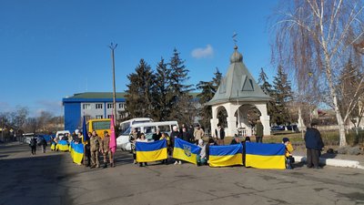 У Рені попрощалися із загиблим на Донеччині захисником Іваном Чеботарем У Рені попрощалися із загиблим на Донеччині захисником Іваном Чеботарем