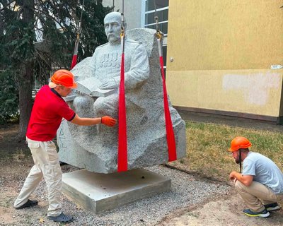 У Миколаєві відновили реалізацію проєкту пам'ятника Миколі Аркасу У Миколаєві відновили реалізацію проєкту пам'ятника Миколі Аркасу