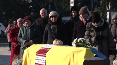 З 34-річним військовим Максимом Нікітюком попрощались у Рівному З 34-річним військовим Максимом Нікітюком попрощались у Рівному