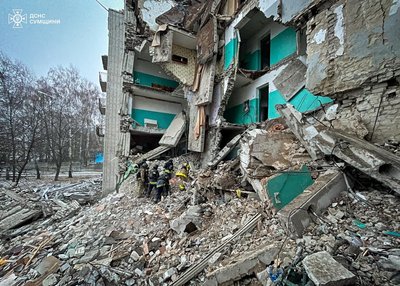 "Тут такий крик був, що волосся дибки". Що розповідають очевидці про удар по Глухову