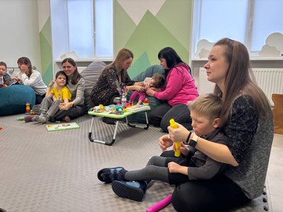 У Черкасах відкрили першу групу денного догляду для дітей з інвалідністю на кріслах колісних У Черкасах відкрили першу групу денного догляду для дітей з інвалідністю на кріслах колісних