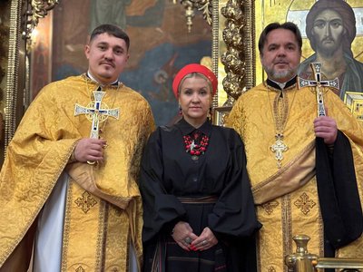 У Вінниці провели молитву за оборонців англійською мовою У Вінниці провели молитву за оборонців англійською мовою