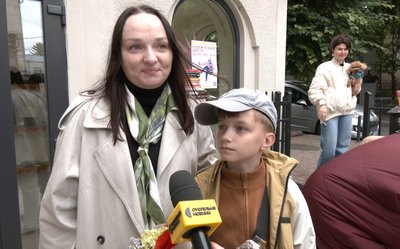 У Луцьку стартував благодійний ярмарок "Книжковий двіж" У Луцьку стартував благодійний ярмарок "Книжковий двіж"