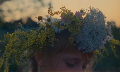 Війна — це емоційний досвід для батьків і дітей. Режисерка Міла Жлуктенко про стрічку "Прокидаючись у тиші" Війна — це емоційний досвід для батьків і дітей. Режисерка Міла Жлуктенко про стрічку "Прокидаючись у тиші"