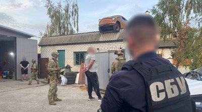 Продали майже двісті автомобілів, призначених для ЗСУ: двом черкащанам повідомили про підозру Продали майже двісті автомобілів, призначених для ЗСУ: двом черкащанам повідомили про підозру