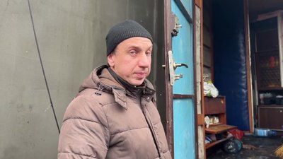 "Стеля впала прямо на колиску". Що відбувається на місці атаки РФ на Дніпро "Стеля впала прямо на колиску". Що відбувається на місці атаки РФ на Дніпро