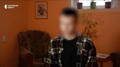 "Не спалиш машину – будуть проблеми": як російські спецслужби вербують підлітків в Одесі "Не спалиш машину – будуть проблеми": як російські спецслужби вербують підлітків в Одесі
