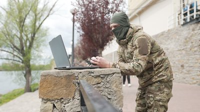 Оборонець з Вінниччини після поранення має повернутись до служби Оборонець з Вінниччини після поранення має повернутись до служби