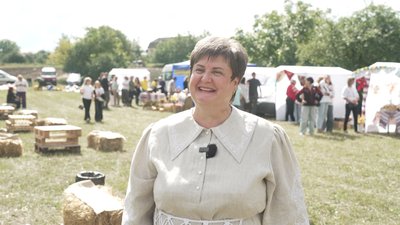 Найбільший об’єм узвару в одному казані — 648 літрів: як встановлювали рекорд в громаді на Рівненщині Найбільший об’єм узвару в одному казані — 648 літрів: як встановлювали рекорд в громаді на Рівненщині