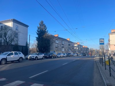 хвилина мовчання, вулиця руська, авто хвилина мовчання, вулиця руська, авто