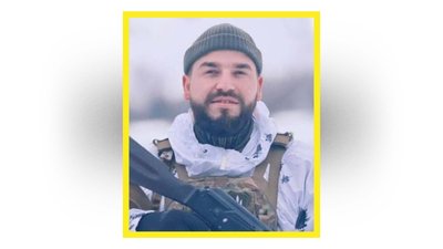 На Чернігівщині попрощалися із загиблими захисниками Володимиром Герасименком, Сергієм Напряглом та Дмитром Липинським На Чернігівщині попрощалися із загиблими захисниками Володимиром Герасименком, Сергієм Напряглом та Дмитром Липинським