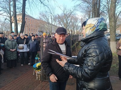 В Умані на Черкащині вшанували учасників ліквідації наслідків аварії на ЧАЕС В Умані на Черкащині вшанували учасників ліквідації наслідків аварії на ЧАЕС