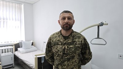 Віктор, "Фенікс" Віктор, "Фенікс"