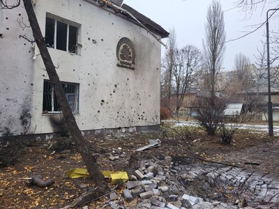 "Почув характерний звук падаючого "шахеда" і одразу за ним був вибух": наслідки російської атаки Києва "Почув характерний звук падаючого "шахеда" і одразу за ним був вибух": наслідки російської атаки Києва